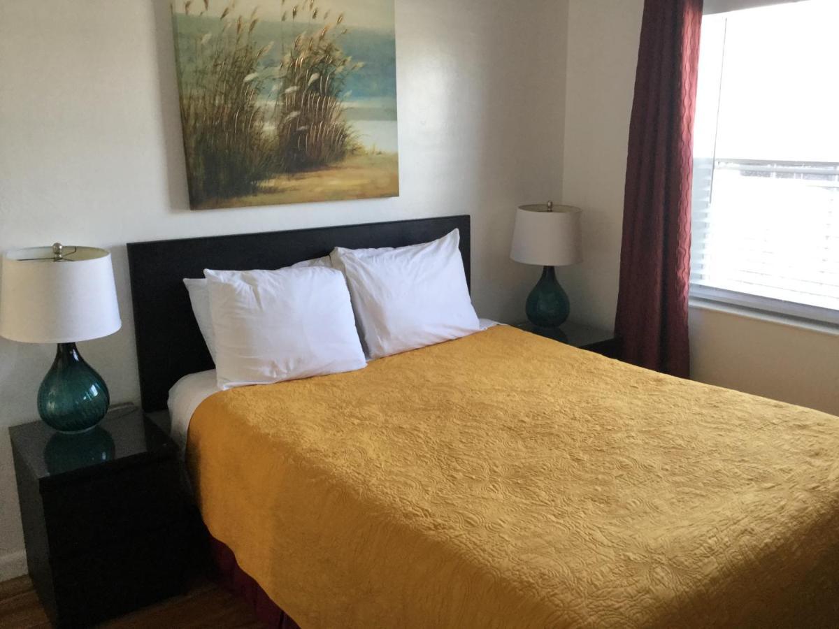 Breakaway Inn Guest House Lauderdale-by-the-Sea Esterno foto