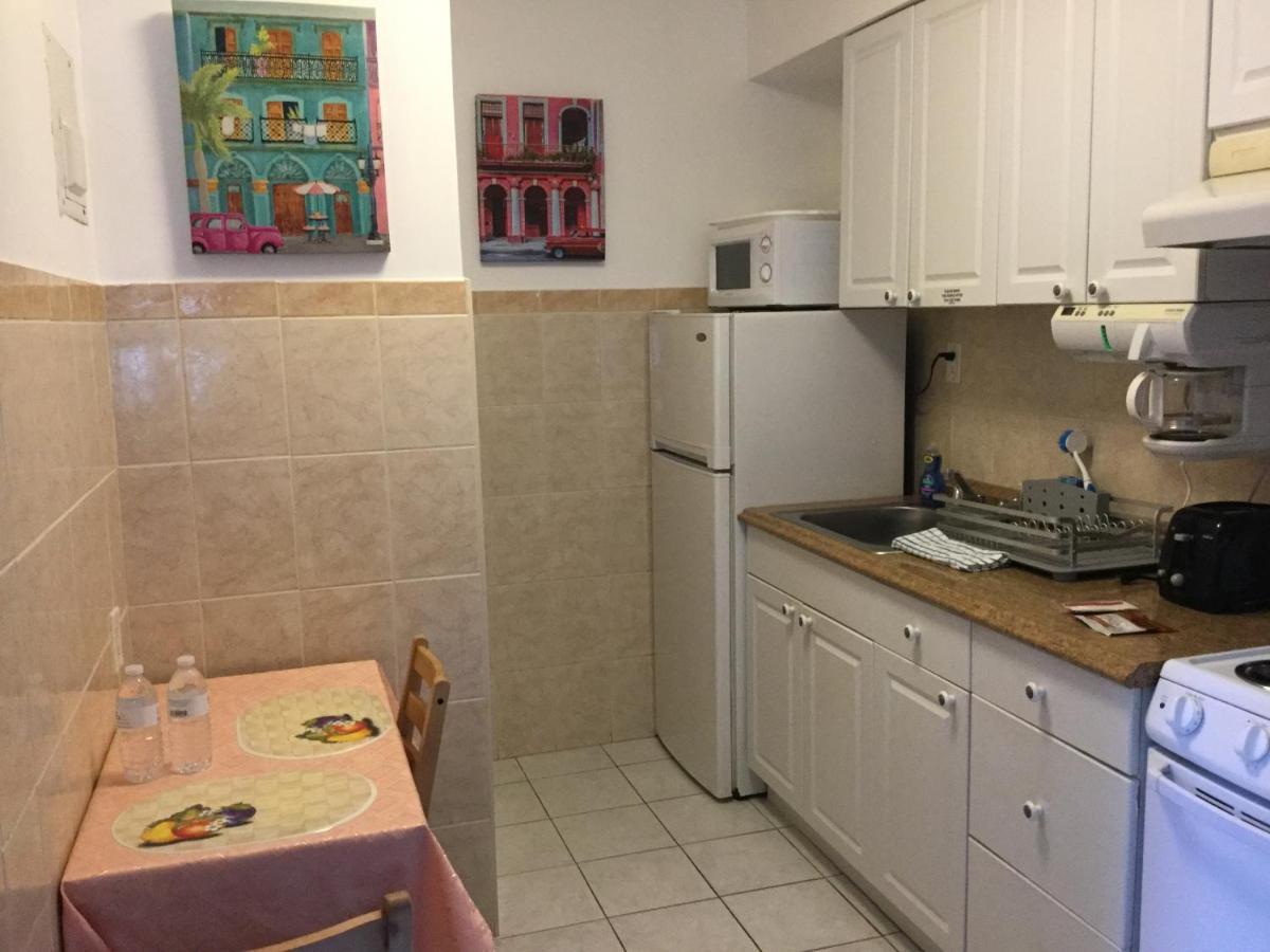 Breakaway Inn Guest House Lauderdale-by-the-Sea Esterno foto