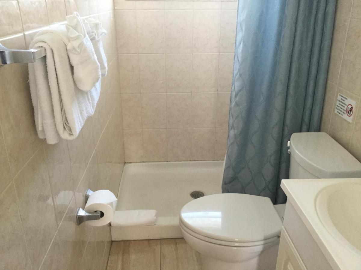 Breakaway Inn Guest House Lauderdale-by-the-Sea Esterno foto