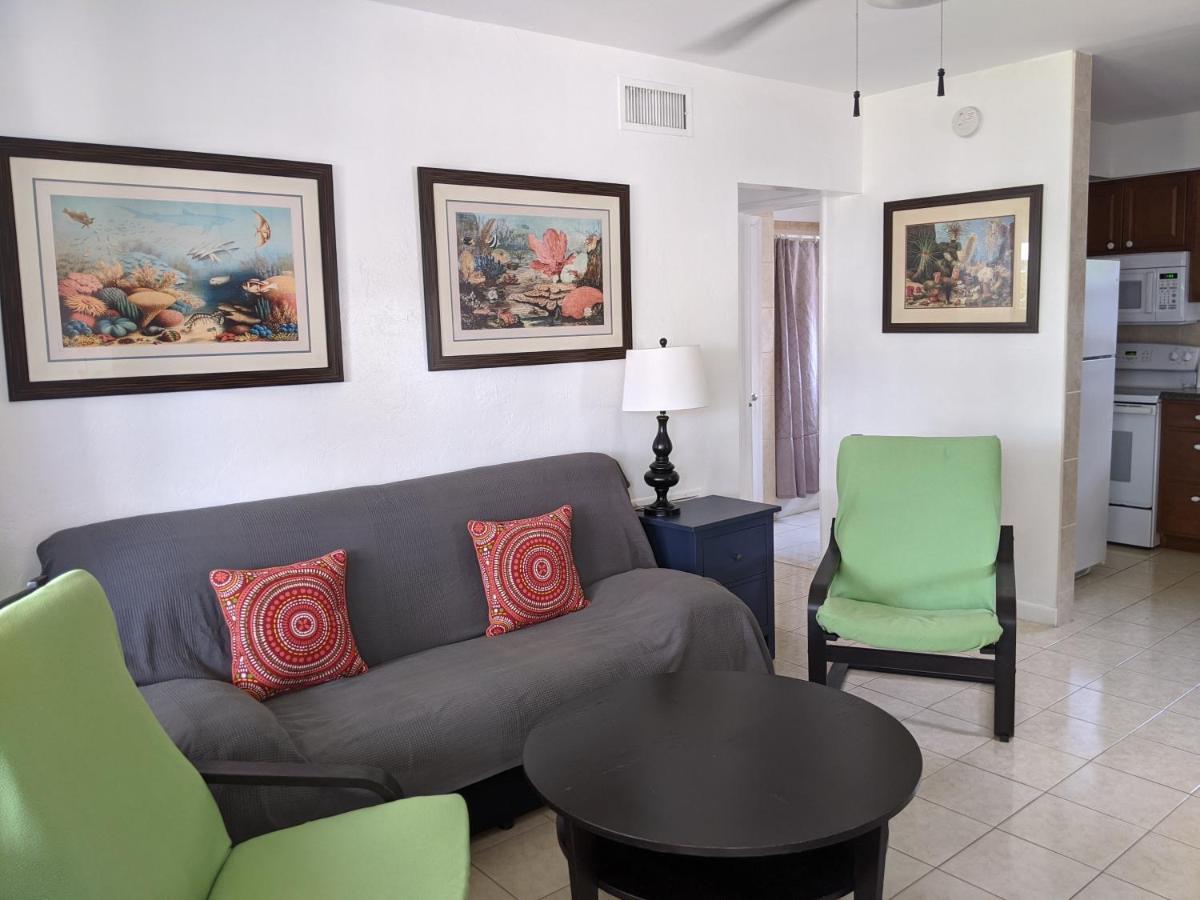Breakaway Inn Guest House Lauderdale-by-the-Sea Esterno foto
