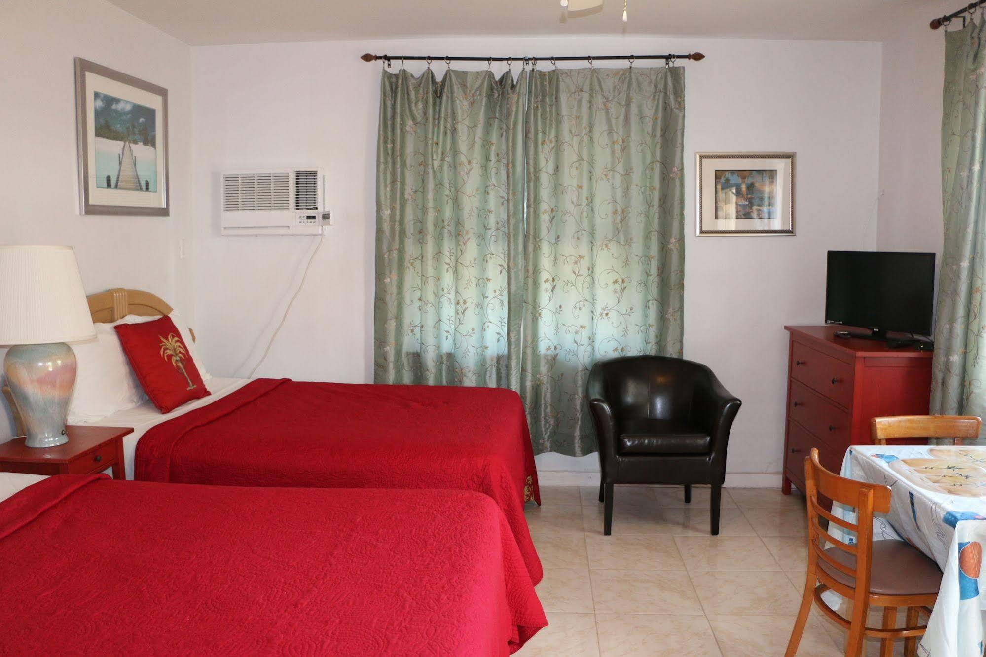 Breakaway Inn Guest House Lauderdale-by-the-Sea Esterno foto