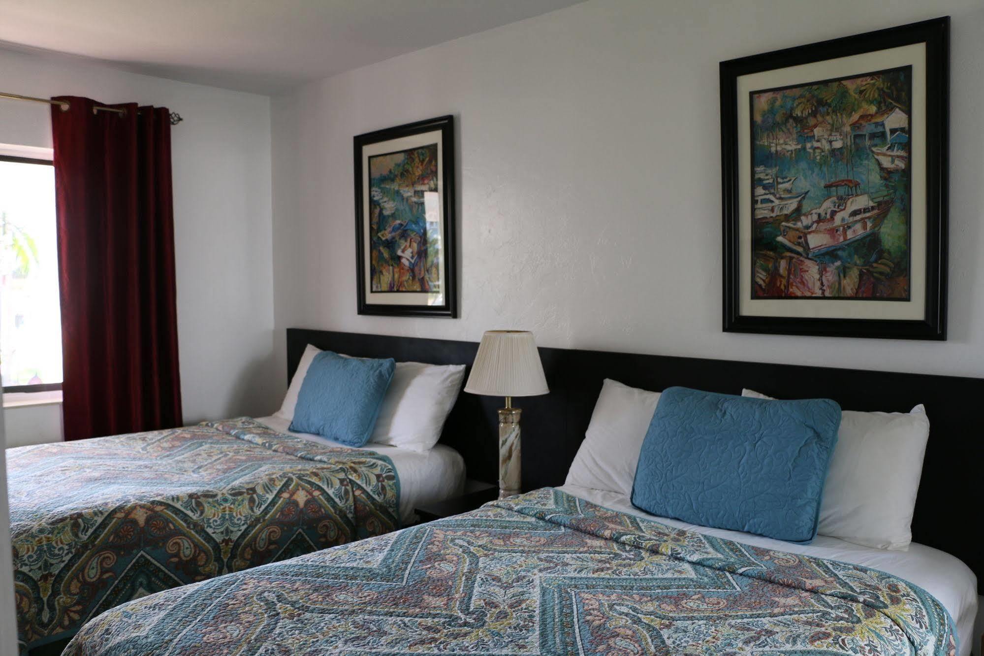 Breakaway Inn Guest House Lauderdale-by-the-Sea Esterno foto